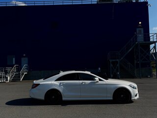 2015 Mercedes-Benz CLS 400 II (C218) Рестайлинг, белый, 2250000 рублей, вид 2