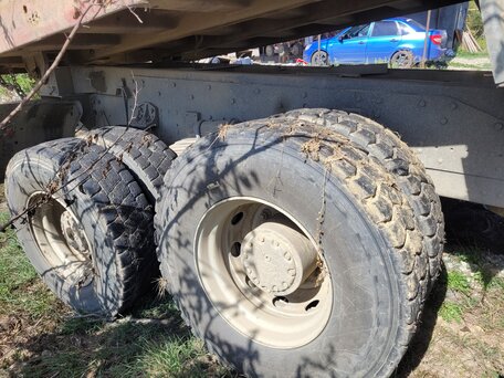 2006 Sinotruk Howo ZZ3327, красный, 650000 рублей, вид 4