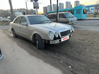1998 Mercedes-Benz E-Класс 320 II (W210, S210), серый, 210000 рублей, вид 4