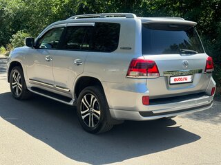 2011 Toyota Land Cruiser 200 Series, серебристый, 3300000 рублей, вид 4