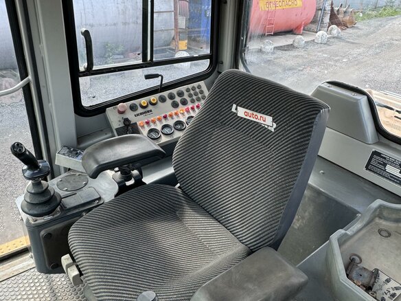 2002 Liebherr PR 732, 7000000 рублей - вид 8
