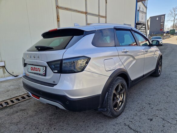2018 Lada (ВАЗ) Vesta SW Cross I, серебристый, 935000 рублей - вид 5