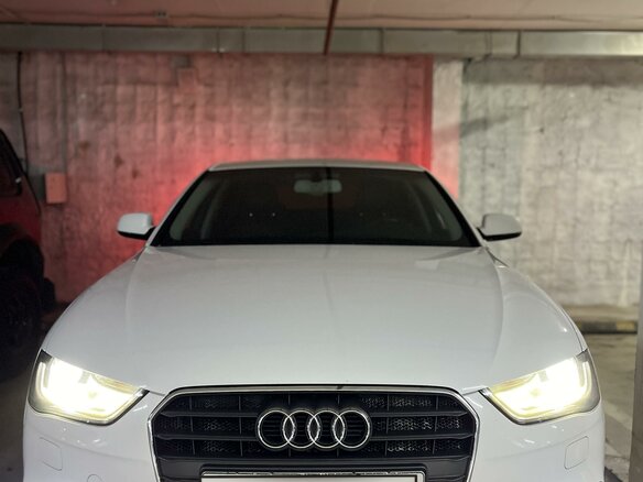 2015 Audi A4 IV (B8) Рестайлинг, белый, 3000000 рублей - вид 4