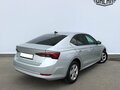 2021 Skoda Octavia IV (A8), серебристый, 1740000 рублей - вид 1