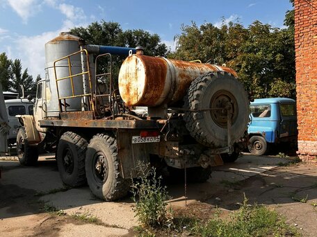 2002 Урал 4320, бежевый, 504000 рублей, вид 1
