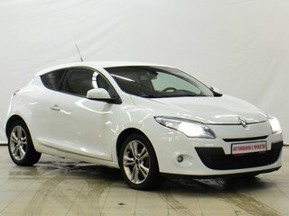 2011 Renault Megane III, белый, 459000 рублей, вид 2