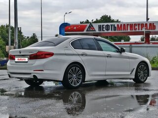 2018 BMW 5 серии 530e VII (G30/G31/G38), белый, 2300000 рублей, вид 2