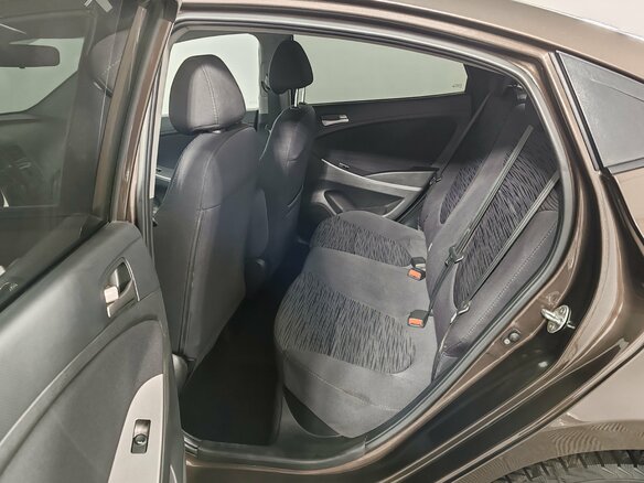 2014 Hyundai Solaris I Рестайлинг, коричневый, 849000 рублей - вид 14