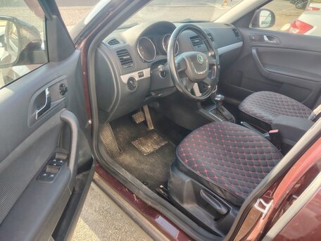 2012 Skoda Yeti I, красный, 531000 рублей, вид 4