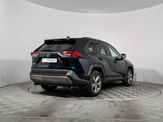 2019 Toyota RAV4 V (XA50), синий, 2660300 рублей, вид 5