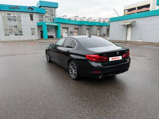 2019 BMW 5 серии 520d xDrive VII (G30/G31/G38), чёрный, 2200000 рублей, вид 5