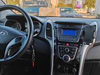 2014 Hyundai i30 II, белый, 700000 рублей, вид 4