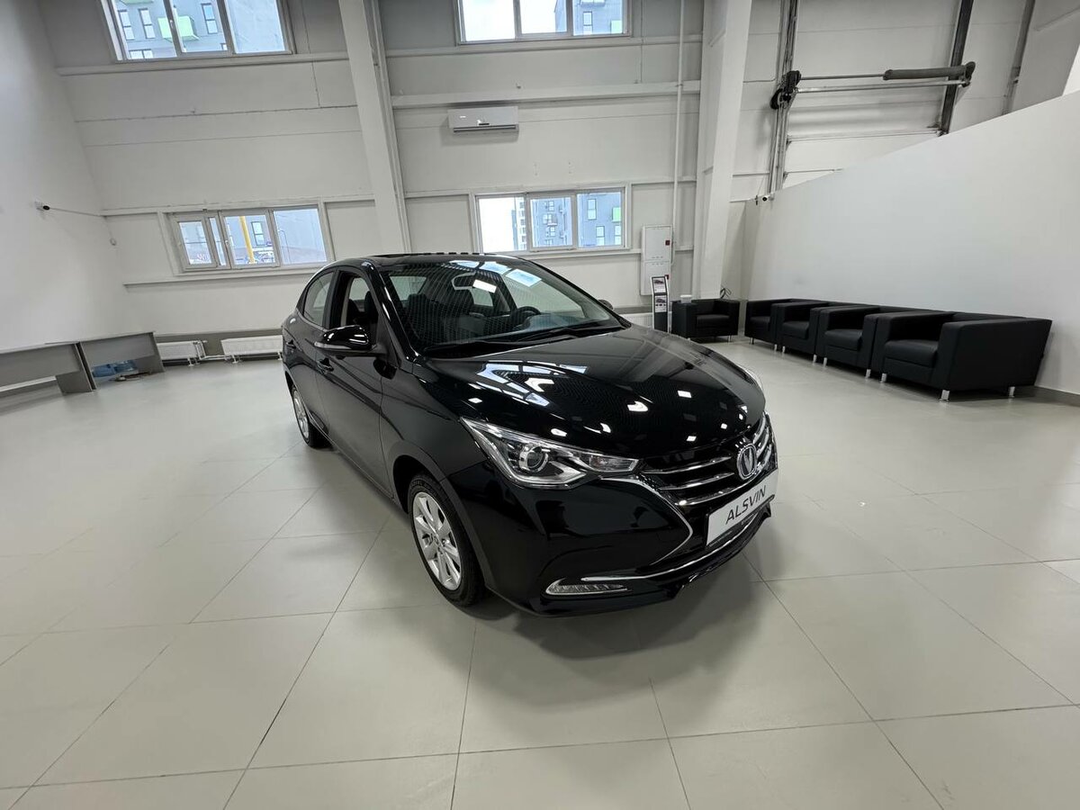 Открыть фотографии: Changan Alsvin
