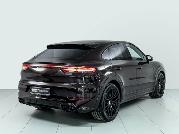 2021 Porsche Cayenne S Coupé III, коричневый, 8445000 рублей - вид 3