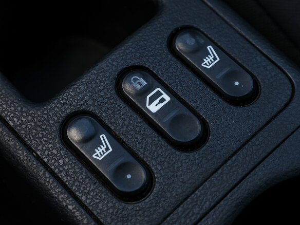2013 Nissan Qashqai I Рестайлинг, чёрный, 849000 рублей - вид 16