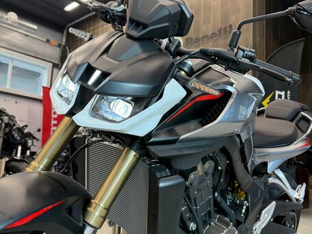 2026 QJMotor SRK 800, красный, 729000 рублей, вид 4