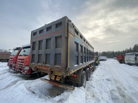2021 Sinotruk Howo ZZ3407, красный, 2160000 рублей, вид 3