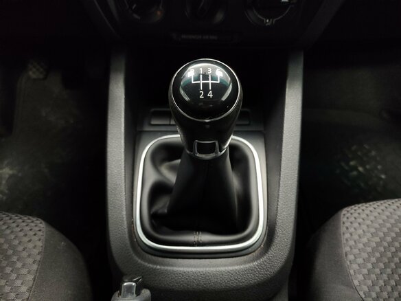 2013 Volkswagen Jetta VI, белый - вид 11