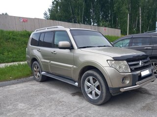 2006 Mitsubishi Pajero IV, бежевый, 1137000 рублей, вид 2