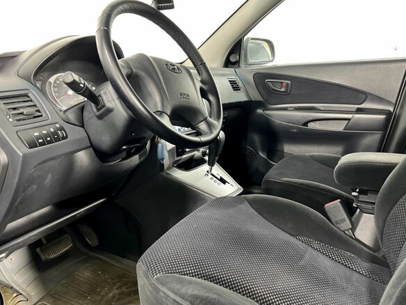 2007 Hyundai Tucson I, серебристый, 740000 рублей - вид 9
