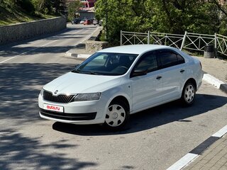 2015 Skoda Rapid I, белый, 950000 рублей, вид 2