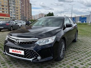 2016 Toyota Camry VII (XV50) Рестайлинг, чёрный, 2250000 рублей, вид 1