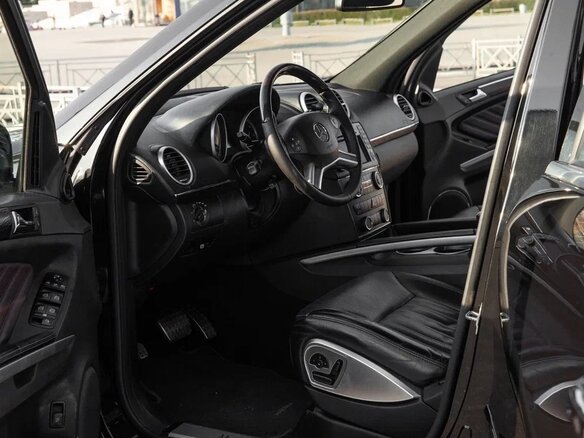 2011 Mercedes-Benz GL-Класс 500 I (X164) Рестайлинг, чёрный, 2300000 рублей - вид 5