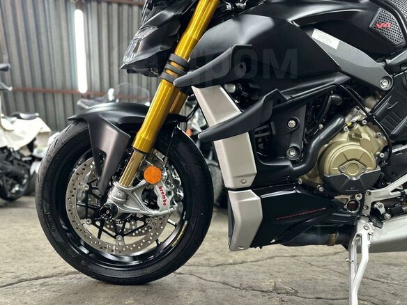 2022 Ducati Streetfighter V4, чёрный, 1950000 рублей - вид 17
