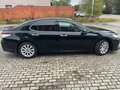 2018 Toyota Camry VIII (XV70), чёрный, 2250000 рублей - вид 3