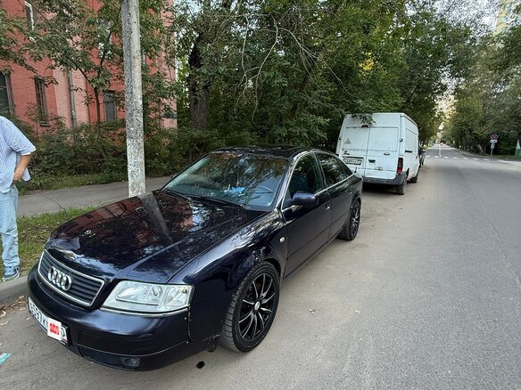 1998 Audi A6 II (C5), синий