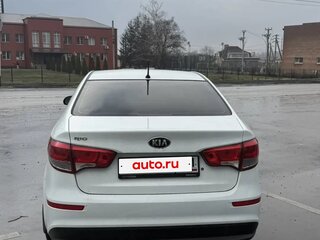 2016 Kia Rio III Рестайлинг, белый, 770000 рублей, вид 2