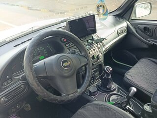 2013 Chevrolet Niva I Рестайлинг, белый, 650000 рублей, вид 5