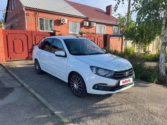 2019 Lada (ВАЗ) Granta I Рестайлинг, белый, 705000 рублей - вид 2