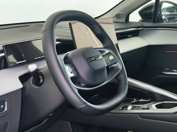 2026 Omoda C5 II, серый, 2779000 рублей - вид 3