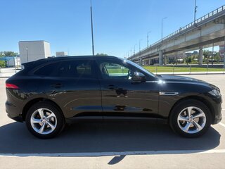 2016 Jaguar F-Pace I, чёрный, 2350000 рублей, вид 3