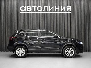 2022 Nissan Qashqai II Рестайлинг, чёрный, 1870000 рублей, вид 3