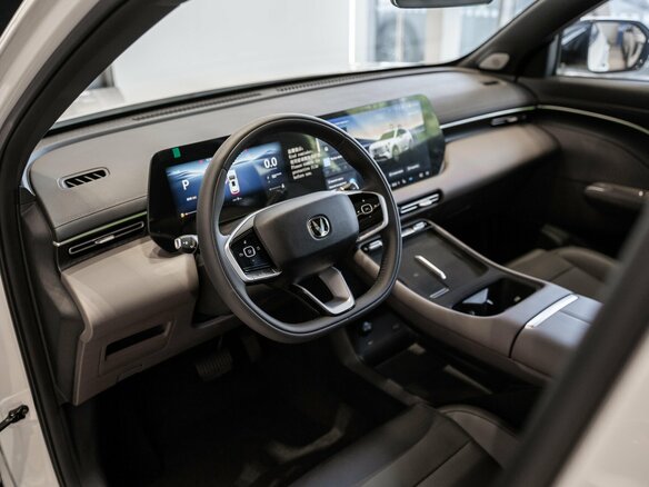 2026 Changan UNI-S I Рестайлинг, белый, 3079900 рублей - вид 20