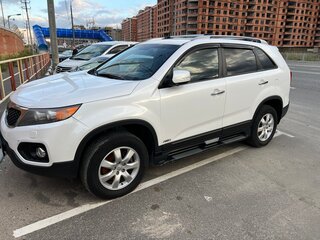 2011 Kia Sorento II, белый, 1470000 рублей, вид 3