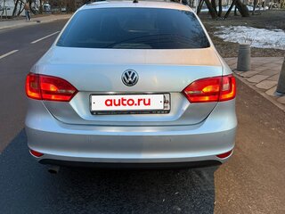 2013 Volkswagen Jetta VI, серебристый, 850000 рублей, вид 5
