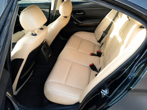 2005 BMW 3 серии 320i V (E90/E91/E92/E93), чёрный, 750000 рублей - вид 7