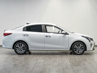 2021 Kia Rio IV Рестайлинг, белый, 1949000 рублей, вид 5