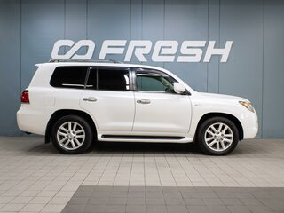 2010 Lexus LX 570 III, белый, 3240000 рублей, вид 5