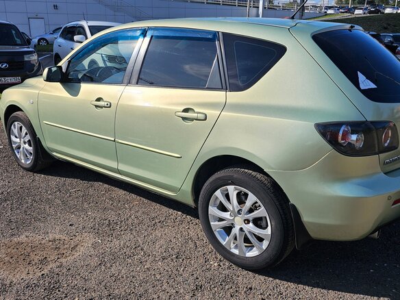 2008 Mazda 3 I (BK) Рестайлинг, золотистый, 580000 рублей - вид 3