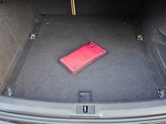 2015 Audi A4 IV (B8) Рестайлинг, чёрный - вид 33