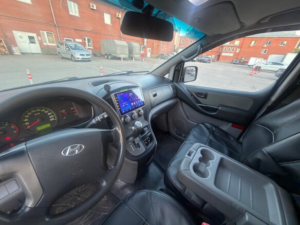 2008 Hyundai Grand Starex I, чёрный, 635000 рублей - вид 7