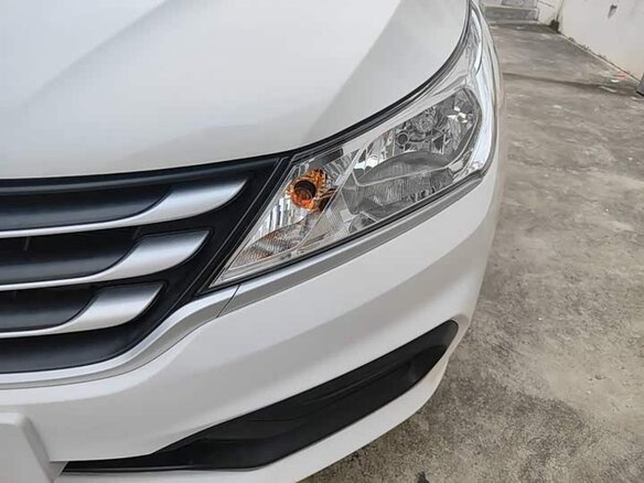 2020 Baojun 310 I, белый - вид 20