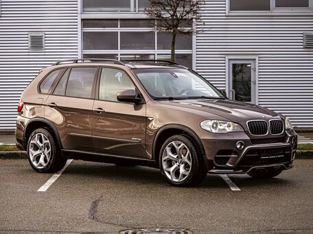 2011 BMW X5 35i II (E70) Рестайлинг, коричневый, 1645000 рублей, вид 3