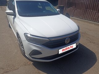 2021 Volkswagen Polo VI, белый, 999999 рублей, вид 1