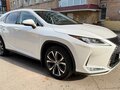 2019 Lexus RX 300 IV Рестайлинг, белый, 4700000 рублей - вид 9