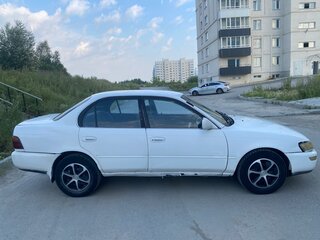 1992 Toyota Corolla VII (E100), белый, 140000 рублей, вид 3